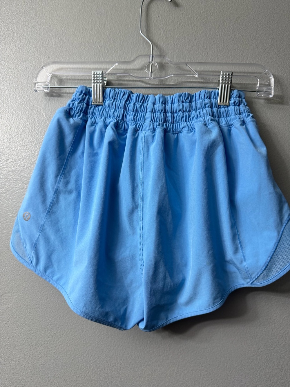 Lululemon Hotty Hot High-Rise Lined Shorts vibrant light blue Athletic Shorts 6 - Picture 4 of 6